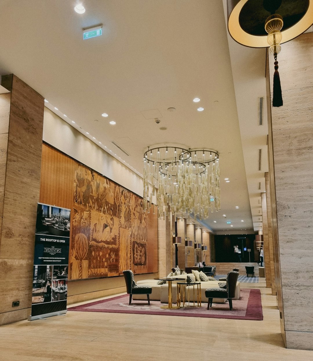 Blitzion Forcer Hotel Contact
